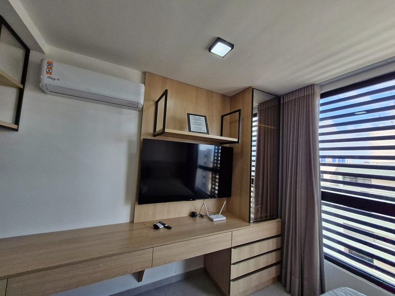 Flat na praia do Bessa SRE 503