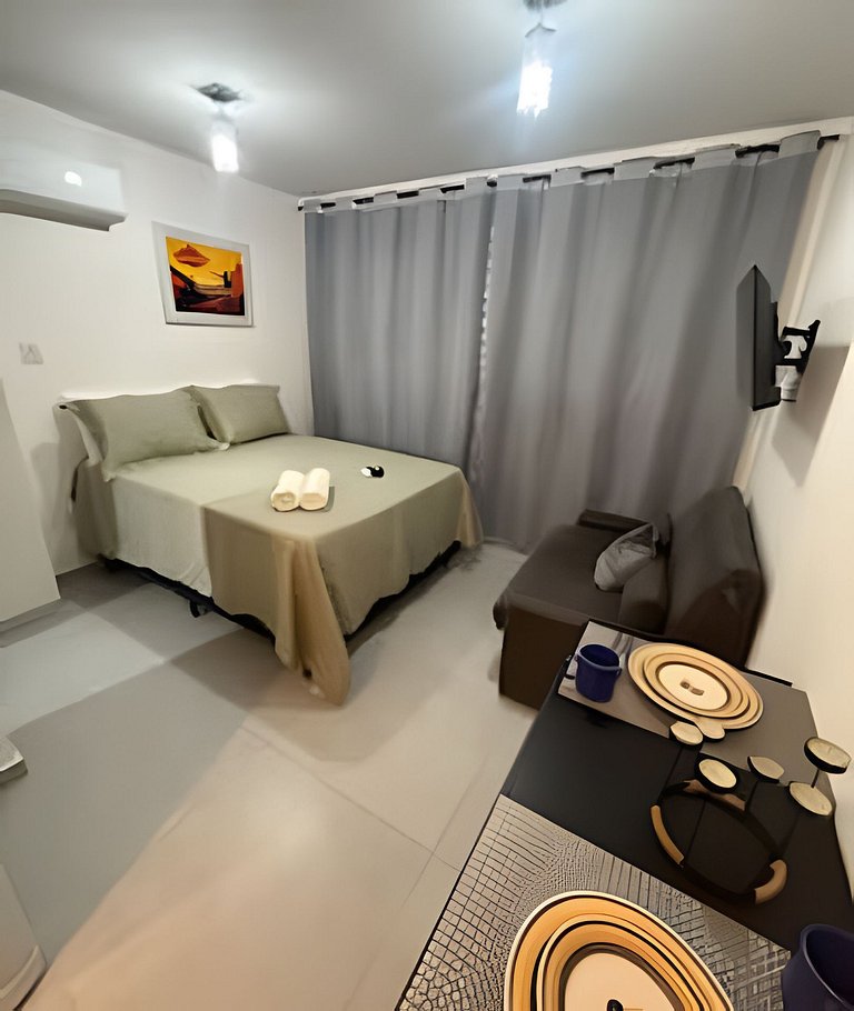 Flat no Sunrise há poucos metros da praia do Bessa