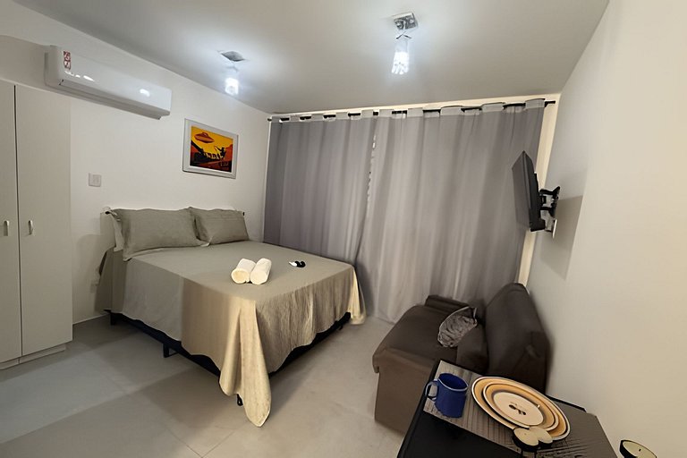 Flat no Sunrise há poucos metros da praia do Bessa