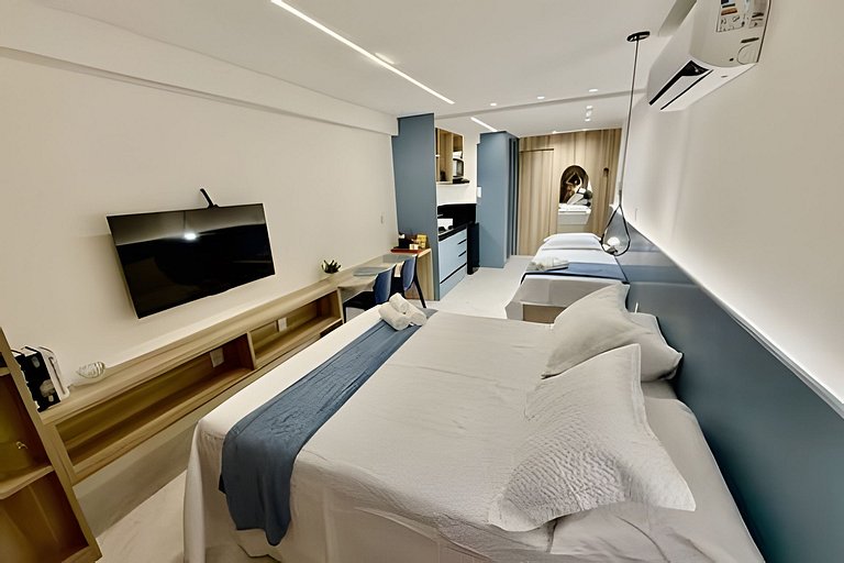 Studio espaçoso e confortável a 100m da praia
