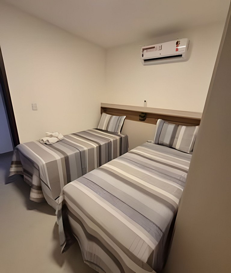 Apt no melhor do Bessa há poucos metros da praia.