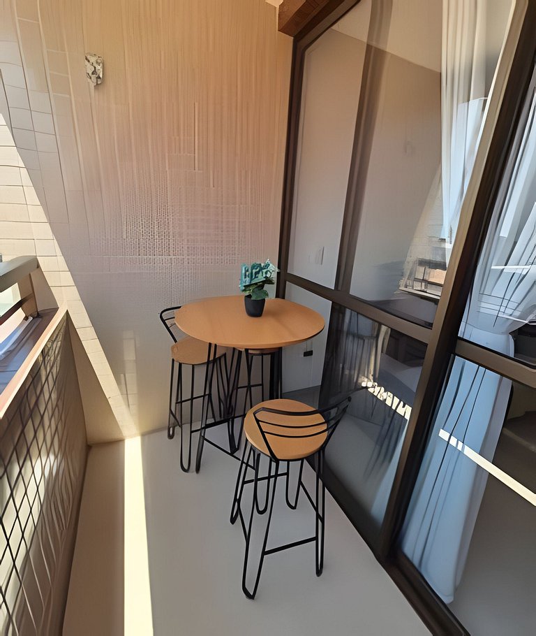 Apt no melhor do Bessa há poucos metros da praia.