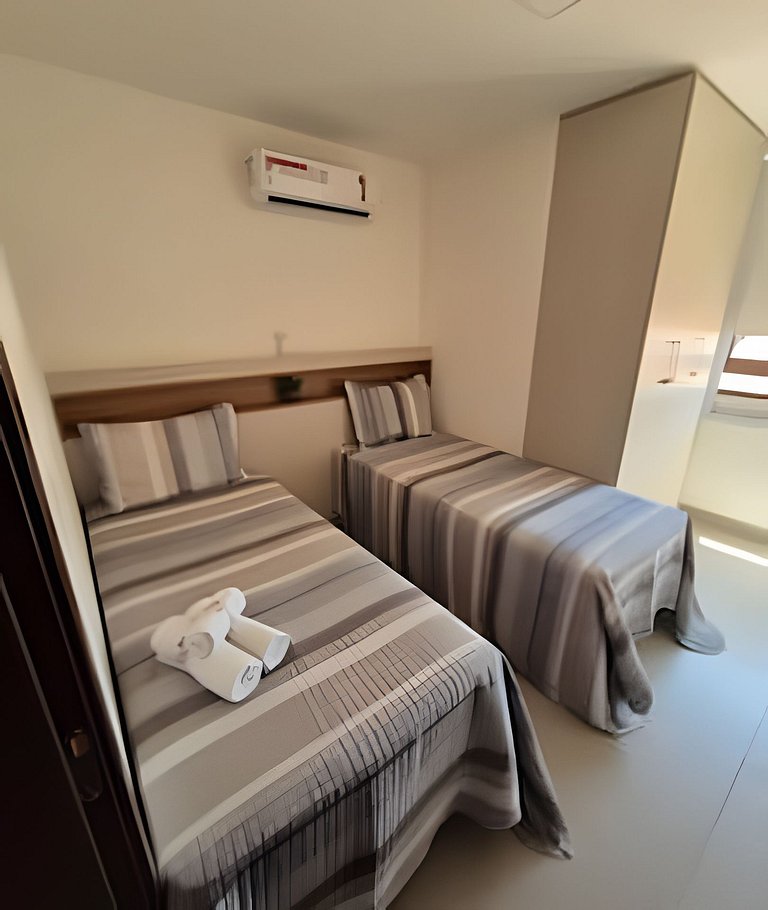 Apt no melhor do Bessa há poucos metros da praia.